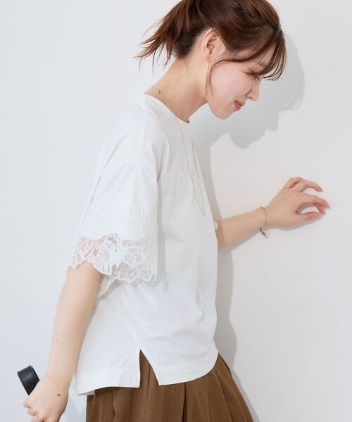 le.coeur blanc（ルクールブラン）の「袖レースカットプルオーバー（Tシャツ/カットソー・レディース・オフホワイト/ブラック・38）」の8枚目の写真