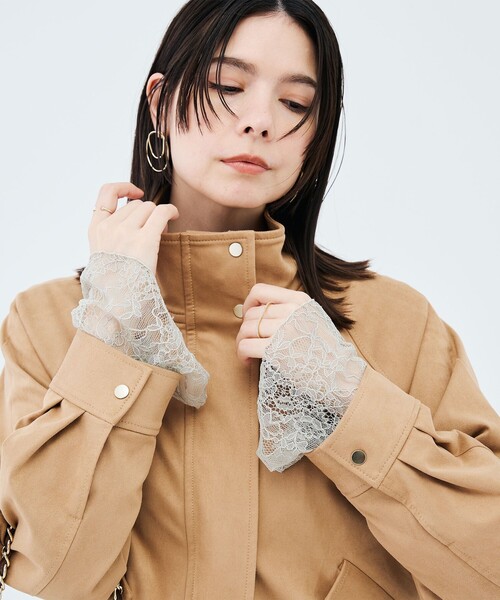 NOLLEY’S Sophi(ノーリーズソフィ)の「フェイクスエードスタンドネックブルゾン(ブルゾン・レディース・キャメル/オリーブ・38)」の11枚目の写真