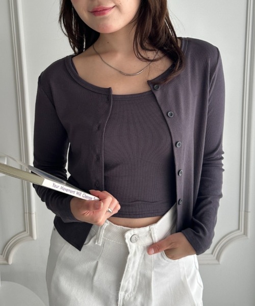 CLEA(クレア)の「カップ付きキャミソール×ショート丈カーディガンセット(Tシャツ/カットソー・レディース・グレー/ブラック/チャコールグレー/ホワイト/カーキ・FREE)」の3枚目の写真