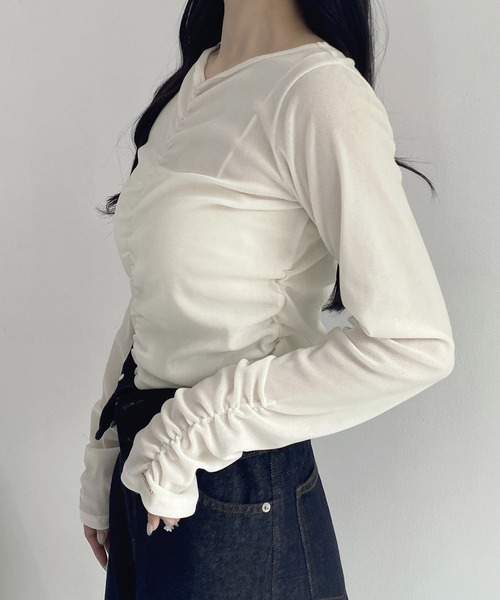 SOELA(ソエラ)の「【SOELA】ベロアギャザートップス/WEB限定(Tシャツ/カットソー・レディース・ブラウン/ブラック/アイボリー・FREE)」の6枚目の写真