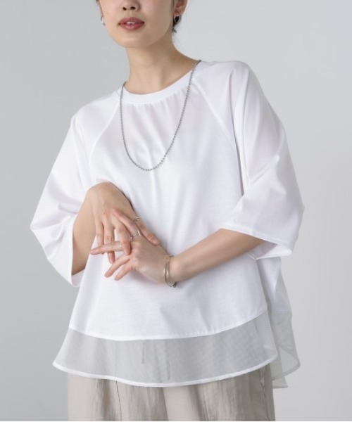 Bou Jeloud(ブージュルード)の「レーヨン天竺異素材ペプラムプルオーバー(Tシャツ/カットソー・レディース・オフホワイト/ブラック・FREE)」の2枚目の写真