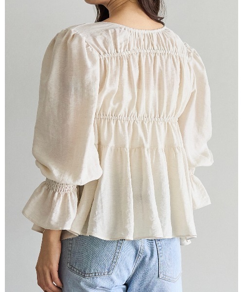 BIRTHDAY BASH(バースデイバッシュ)の「PUFF SLEEVE RIBBON BLOUSE CARDIGAN(パフスリーブリボンブラウスカーディガン)(シャツ/ブラウス・レディース・ブラック/アイボリー・FREE)」の6枚目の写真
