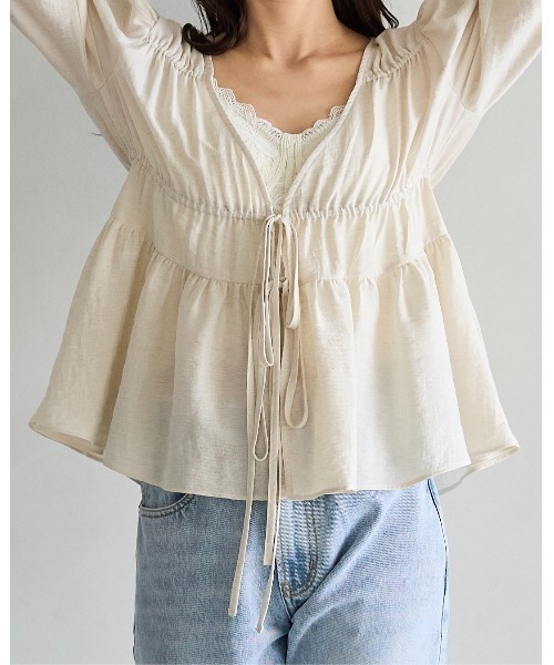 BIRTHDAY BASH(バースデイバッシュ)の「PUFF SLEEVE RIBBON BLOUSE CARDIGAN(パフスリーブリボンブラウスカーディガン)(シャツ/ブラウス・レディース・ブラック/アイボリー・FREE)」の13枚目の写真