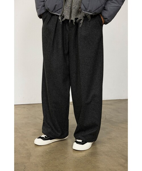 BEAMS（ビームス）の「フランネル ワイド スラックス（その他パンツ・メンズ・ブラック/チャコールグレー/グレー・S/M/L/XL）」の17枚目の写真