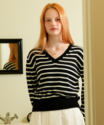 Premium Anti-filling Wool V-neck Striped Knit (Black)