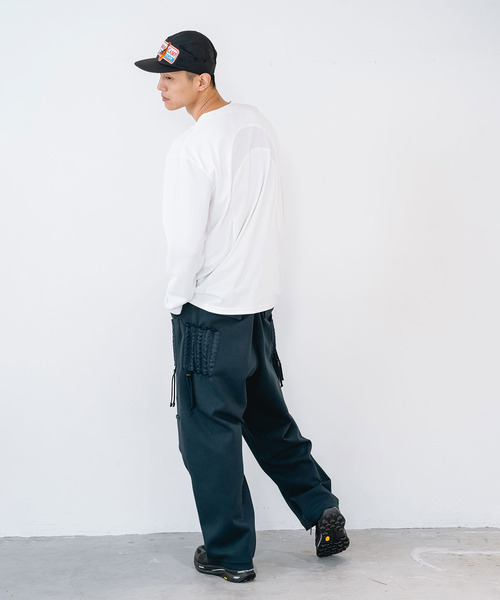 yoshiokubo（ヨシオクボ）の「yoshiokubo ヨシオクボ / SEGMENT L/S T セグメントロンT / YKF26113（Tシャツ/カットソー・メンズ・ホワイト/ブラック・3/2/1）」の4枚目の写真
