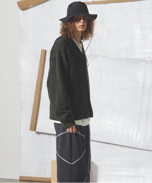 MAISON SPECIAL(メゾンスペシャル)の「《UNISEX》ヘリンボーンニットプライムオーバーカーディガン/Herringbone Knit Prime-Over Cardigan【MAISON SPECIAL/メゾンスペシャル】(カーディガン/ボレロ・メンズ・イエロー/オレンジ/カーキ・0/1/2)」の21枚目の写真