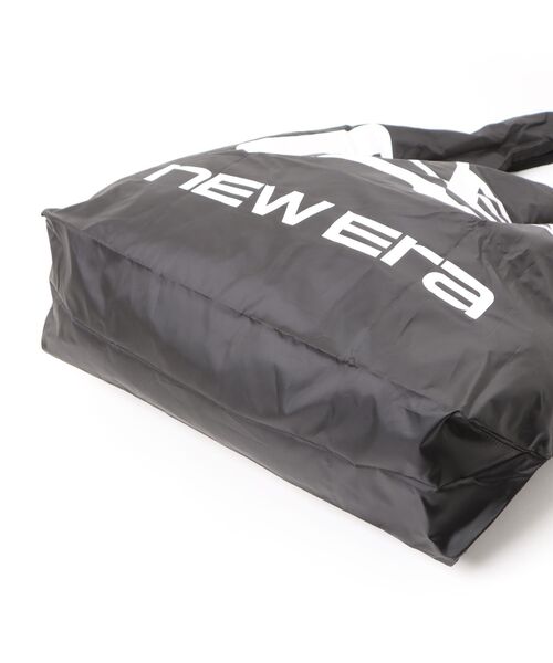NEW ERA（ニューエラ）の「【NEW ERA/ニューエラ】エコトートバッグ 22L パッカブル NEW NE LOGO タフタ ブラック（トートバッグ・メンズ・ブラック・FREE）」の3枚目の写真