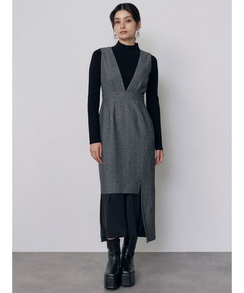 MURUA(ムルーア)の「ヘリンボーンイレヘムジャンパースカート 秋服 冬服(ワンピース・レディース・ブラウン/グレー・2/1)」の3枚目の写真
