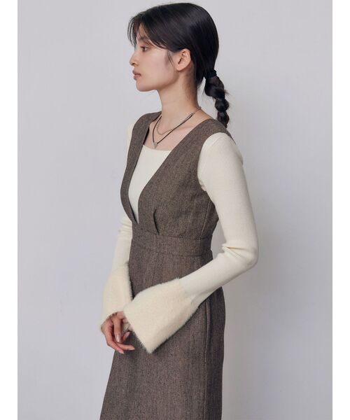 MURUA(ムルーア)の「ヘリンボーンイレヘムジャンパースカート 秋服 冬服(ワンピース・レディース・ブラウン/グレー・2/1)」の13枚目の写真