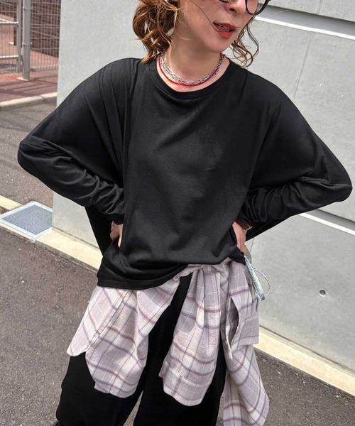 zena(ジェナ)の「ドーム前後差シンプルロンTee(Tシャツ/カットソー・レディース・ブラック/ブラウン/オフホワイト・M)」の11枚目の写真