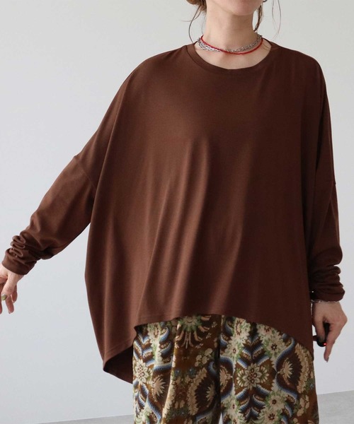zena(ジェナ)の「ドーム前後差シンプルロンTee(Tシャツ/カットソー・レディース・ブラック/ブラウン/オフホワイト・M)」の7枚目の写真