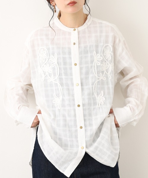 Fanaka(ファナカ)の「テープ刺繍シャツブラウス 長袖(シャツ/ブラウス・レディース・オフホワイト・FREE)」の17枚目の写真