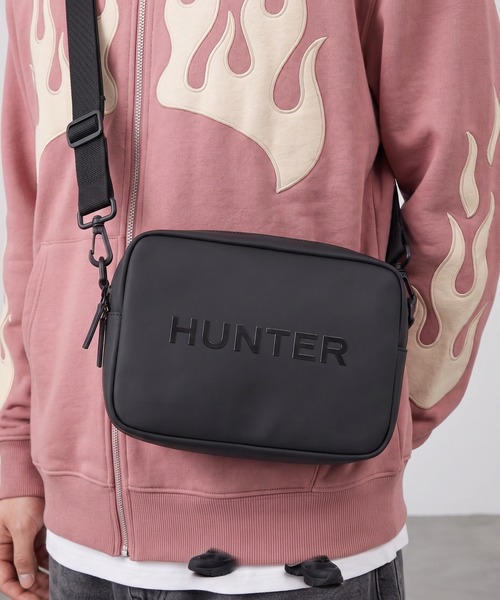 HUNTER(ハンター)の「HUNTER オリジナル ライトウェイト ラバライズド クロスボディ(ボディバッグ/ウエストポーチ・レディース・ブラック・FREE)」の7枚目の写真