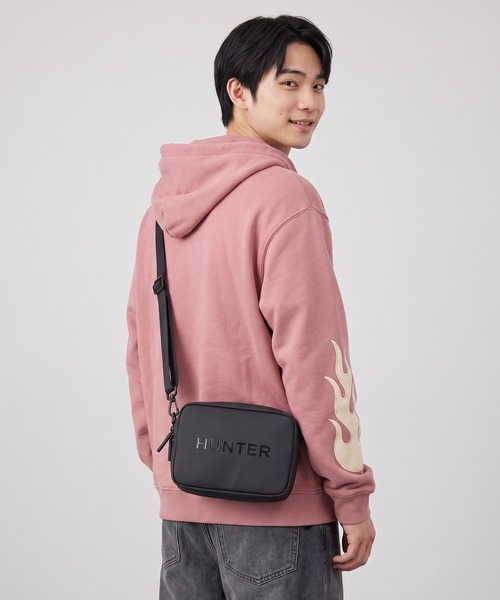 HUNTER(ハンター)の「HUNTER オリジナル ライトウェイト ラバライズド クロスボディ(ボディバッグ/ウエストポーチ・レディース・ブラック・FREE)」の8枚目の写真