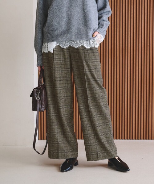 BEAUTY&YOUTH UNITED ARROWS(ビューティーアンドユースユナイテッドアローズ)の「【WEB限定 Wardrobe DAILY MINIMAL】チェック バックゴム ワイドパンツ(その他パンツ・レディース・ダークブラウン/ダークグレー・S/L/M)」の4枚目の写真