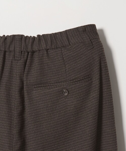 BEAUTY&YOUTH UNITED ARROWS(ビューティーアンドユースユナイテッドアローズ)の「【WEB限定 Wardrobe DAILY MINIMAL】チェック バックゴム ワイドパンツ(その他パンツ・レディース・ダークブラウン/ダークグレー・S/L/M)」の15枚目の写真