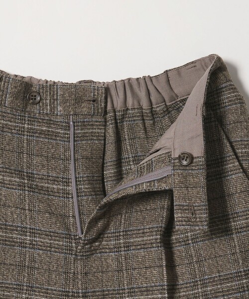 BEAUTY&YOUTH UNITED ARROWS(ビューティーアンドユースユナイテッドアローズ)の「【WEB限定 Wardrobe DAILY MINIMAL】チェック バックゴム ワイドパンツ(その他パンツ・レディース・ダークブラウン/ダークグレー・S/L/M)」の21枚目の写真