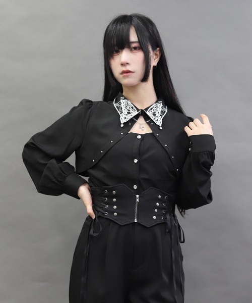 axes femme(アクシーズファム)の「バタフライ襟刺繍BL(シャツ/ブラウス・レディース・ブラック/ホワイト・MEDIUM)」の9枚目の写真