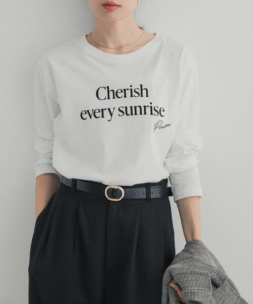 URBAN RESEARCH DOORS(アーバンリサーチドアーズ)の「フロッキーロゴプリントロングTシャツ 26AW(Tシャツ/カットソー・レディース・オフホワイト/チャコールグレー・FREE)」の22枚目の写真
