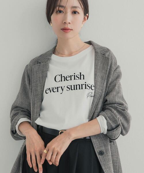 URBAN RESEARCH DOORS(アーバンリサーチドアーズ)の「フロッキーロゴプリントロングTシャツ 26AW(Tシャツ/カットソー・レディース・オフホワイト/チャコールグレー・FREE)」の16枚目の写真