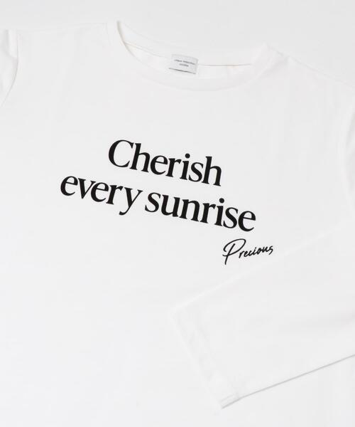 URBAN RESEARCH DOORS(アーバンリサーチドアーズ)の「フロッキーロゴプリントロングTシャツ 26AW(Tシャツ/カットソー・レディース・オフホワイト/チャコールグレー・FREE)」の19枚目の写真