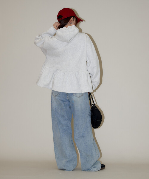 PUBLUX(パブリュクス)の「PUBLUX/パブリュクス 裏起毛 ペプラム フーディー 限定展開(スウェット・レディース・インディゴブルー/ライトグレー/チャコールグレー・フリ-)」の9枚目の写真