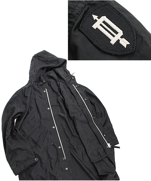 HYSTERIC GLAMOUR（ヒステリックグラマー）の「D ARROWワッペン付 コート（その他アウター・メンズ・ブラック/カーキ・SMALL/MEDIUM）」の9枚目の写真