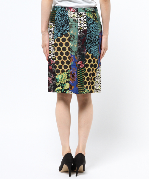 Desigual（デシグアル）の「「Desigual/デシグアル」スカート（スカート・レディース・グリーン系その他・34/40/42/44）」の4枚目の写真