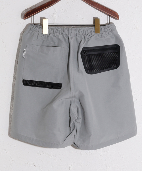 MR.EVERYDAY`S(ミスターエブリデイズ)の「MR.EVERYDAY'S ミスターエブリデイズ / POCKET SHORTS メッシュポケット撥水ワイドショーツ ショートパンツ(その他パンツ・メンズ・ライトグレー/レッド/ネイビー/ブルーグレー/ブラック/ベージュ・MEDIUM/SMALL)」の3枚目の写真