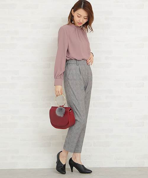 N.(N. Natural Beauty Basic)(エヌエヌナチュラルビューティーベーシック)の「ハイネックブラウス(シャツ/ブラウス・レディース・ブラック/グレー/ベージュ/ネイビー・MEDIUM)」の18枚目の写真