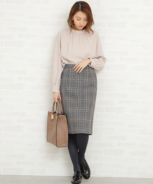 N.(N. Natural Beauty Basic)(エヌエヌナチュラルビューティーベーシック)の「ハイネックブラウス(シャツ/ブラウス・レディース・ブラック/グレー/ベージュ/ネイビー・MEDIUM)」の9枚目の写真