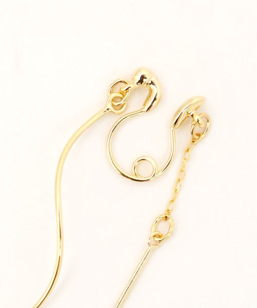 colleca la(コレカラ)の「ループフィット・ウェーブ&ストレートバーのイヤリング(イヤリング・レディース・ピンク/シルバー/ゴールド・FREE)」の6枚目の写真