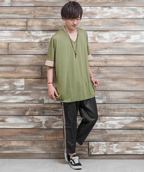 MinoriTY（マイノリティ）の「Ｖネックフェイクレイヤードビッグシルエット半袖Tシャツ カットソー（Tシャツ/カットソー・メンズ・ブラック/ベージュ/ネイビー/カーキ/ピンク・L/M）」の8枚目の写真