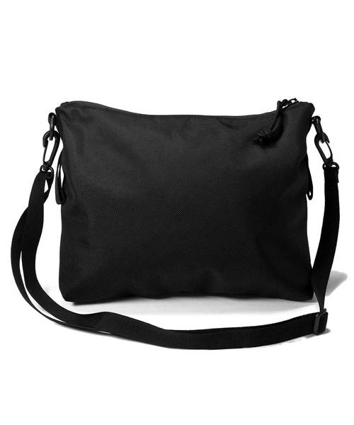 NEW ERA（ニューエラ）の「ニューエラ バッグ サコッシュ ショルダーバッグ（ショルダーバッグ・メンズ・ブラック/タイガーカモ/ブラック系その他/ヘザーグレー/その他/マルチ/ブルー/ライトグレー/ブラック系その他2/ブラック×ブルー/その他1/ブラック系その他3/ブラック系その他4/ベージュ/ストーン・FREE）」の17枚目の写真