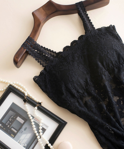 SAISON DE PAPILLON（セゾンドパピヨン）の「ソフトパット入り総レースキャミソール（キャミソール・レディース・ホワイト/ブラック・M/L）」の4枚目の写真