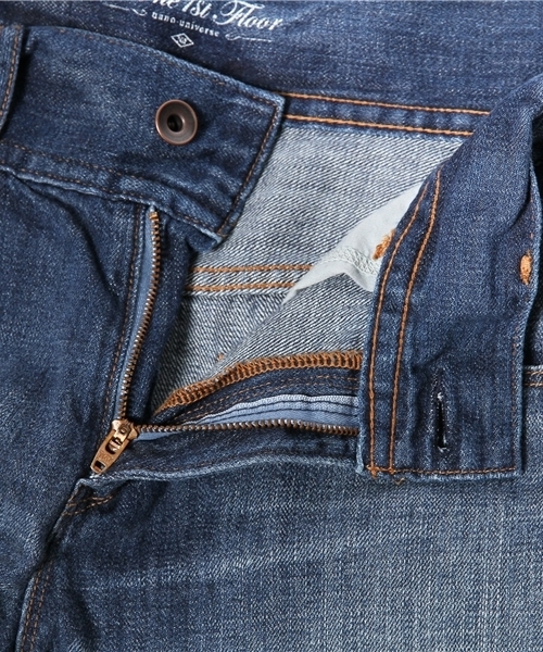 NANO universe（ナノユニバース）の「FF/ロールUPデニムショートパンツ（デニムパンツ・レディース・インディゴブルー・34/36）」の8枚目の写真