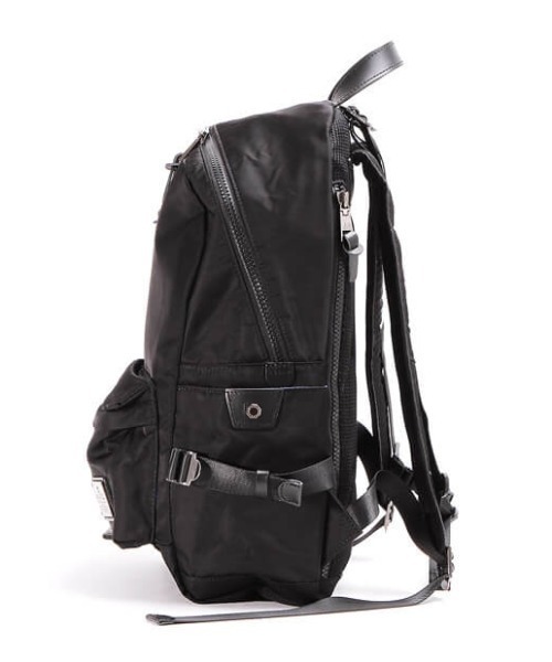 MAKAVELIC(マキャベリック)の「【62】【it】【MAKAVELIC】SIERRA FUNDAMENTAL DAYPACK(バックパック/リュック・レディース・カモフラージュ/ブラック・FREE)」の6枚目の写真