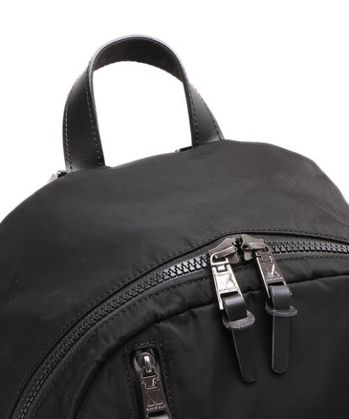 MAKAVELIC(マキャベリック)の「【62】【it】【MAKAVELIC】SIERRA FUNDAMENTAL DAYPACK(バックパック/リュック・レディース・カモフラージュ/ブラック・FREE)」の18枚目の写真
