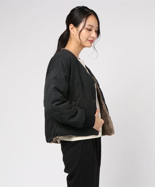 STYLEBLOCK（スタイルブロック）の「リバーシブルノーカラーボアブルゾンキルティングジャケット（ダウンジャケット/コート・レディース・ベージュ/ブラック/グリーン/イエロー・M）」の6枚目の写真