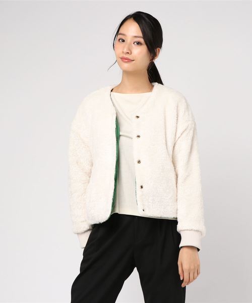 STYLEBLOCK（スタイルブロック）の「リバーシブルノーカラーボアブルゾンキルティングジャケット（ダウンジャケット/コート・レディース・ベージュ/ブラック/グリーン/イエロー・M）」の9枚目の写真