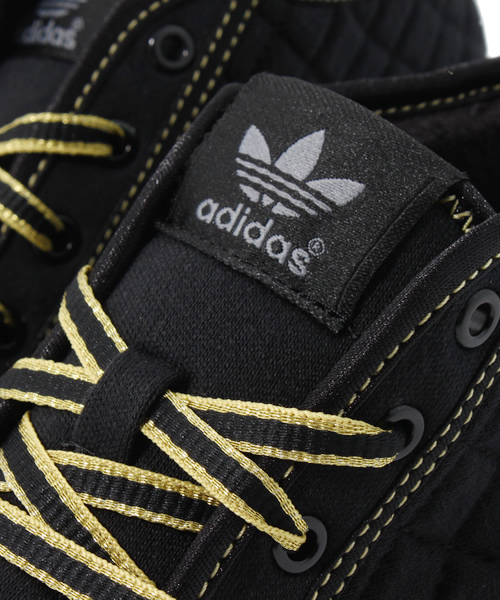 adidas Originals（アディダスオリジナルス）の「アディダス オリジナルス ハニー デザート キルティング ゴールド adidas Originals HONEY DESERT QLT（スニーカー・レディース・ブラック・23cm/23.5cm/24cm/24.5cm）」の7枚目の写真
