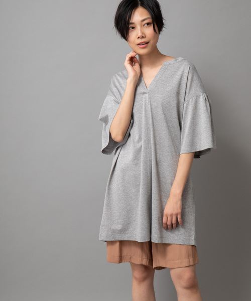 Munich(ミューニック)の「ドライタッチジャージバンドカラービッグシルエットロングTシャツ(Tシャツ/カットソー・レディース・ホワイト/ブラック/グレー/レッド・FREE)」の1枚目の写真