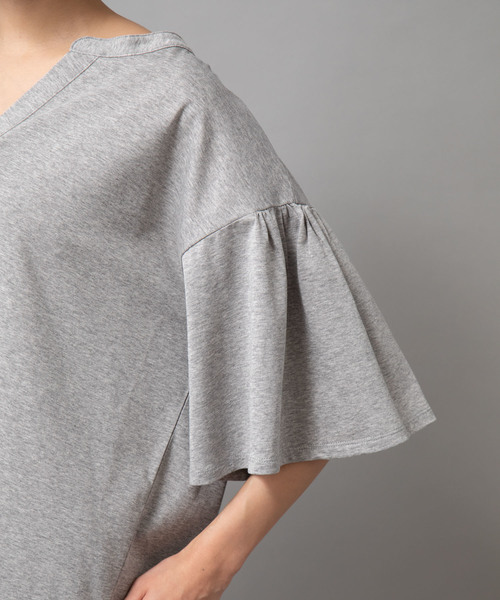 Munich(ミューニック)の「ドライタッチジャージバンドカラービッグシルエットロングTシャツ(Tシャツ/カットソー・レディース・ホワイト/ブラック/グレー/レッド・FREE)」の5枚目の写真