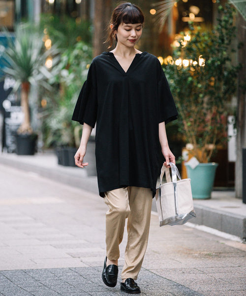 Munich(ミューニック)の「ドライタッチジャージバンドカラービッグシルエットロングTシャツ(Tシャツ/カットソー・レディース・ホワイト/ブラック/グレー/レッド・FREE)」の7枚目の写真