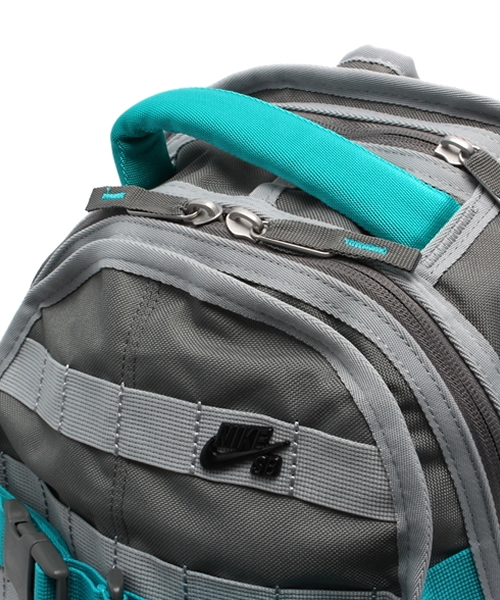 NIKE SB(ナイキエスビー)の「ナイキ スケートボーディング バックパック NIKE SB RPM BA4592(バックパック/リュック・メンズ・ブラック/グレー/カモフラージュ・ONE SIZE)」の11枚目の写真