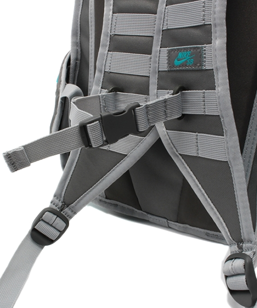 NIKE SB(ナイキエスビー)の「ナイキ スケートボーディング バックパック NIKE SB RPM BA4592(バックパック/リュック・メンズ・ブラック/グレー/カモフラージュ・ONE SIZE)」の15枚目の写真