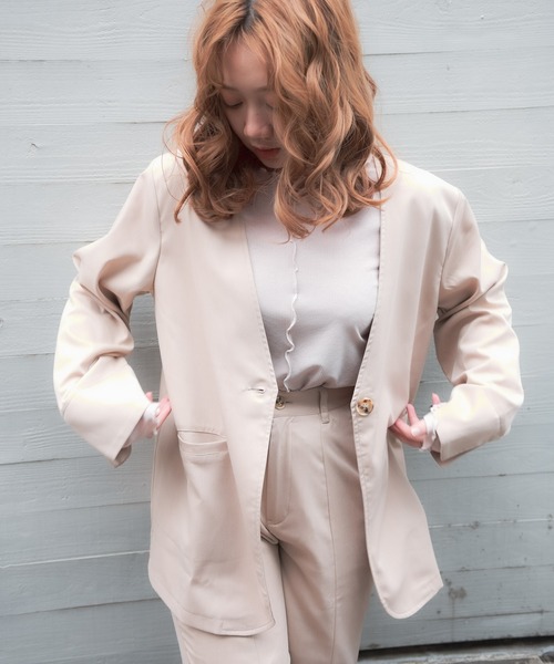 VANNIE U（ヴァニーユー）の「ノーカラーとろみジャケット（ノーカラージャケット・レディース・ライトブルー/ベージュ/ライトグリーン・FREE）」の9枚目の写真