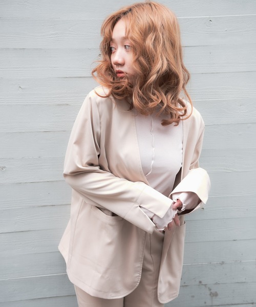 VANNIE U（ヴァニーユー）の「ノーカラーとろみジャケット（ノーカラージャケット・レディース・ライトブルー/ベージュ/ライトグリーン・FREE）」の8枚目の写真