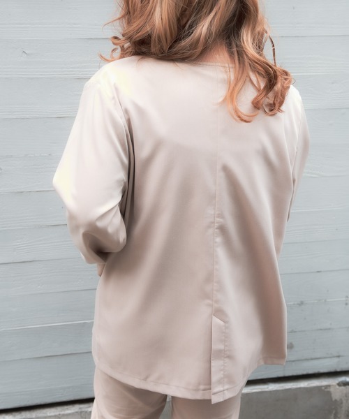 VANNIE U（ヴァニーユー）の「ノーカラーとろみジャケット（ノーカラージャケット・レディース・ライトブルー/ベージュ/ライトグリーン・FREE）」の7枚目の写真